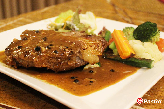 nhà hàng hầm bia lã vọng beer club nguyễn thị thập 6